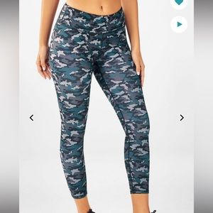 Camo Fabletics legging